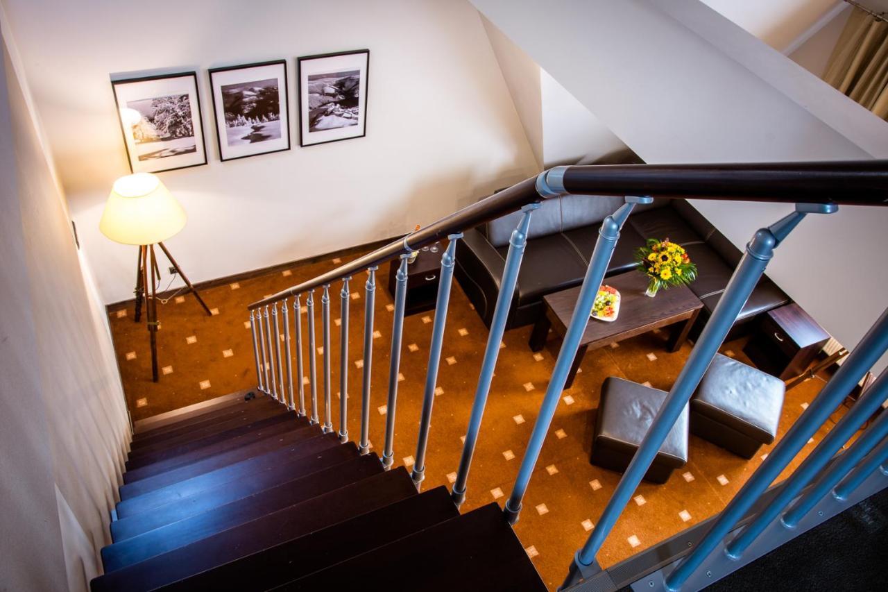 Hotel Nowy Dwor Elizy Blisko Sky Bridge Dlugopole-Zdroj Exterior photo