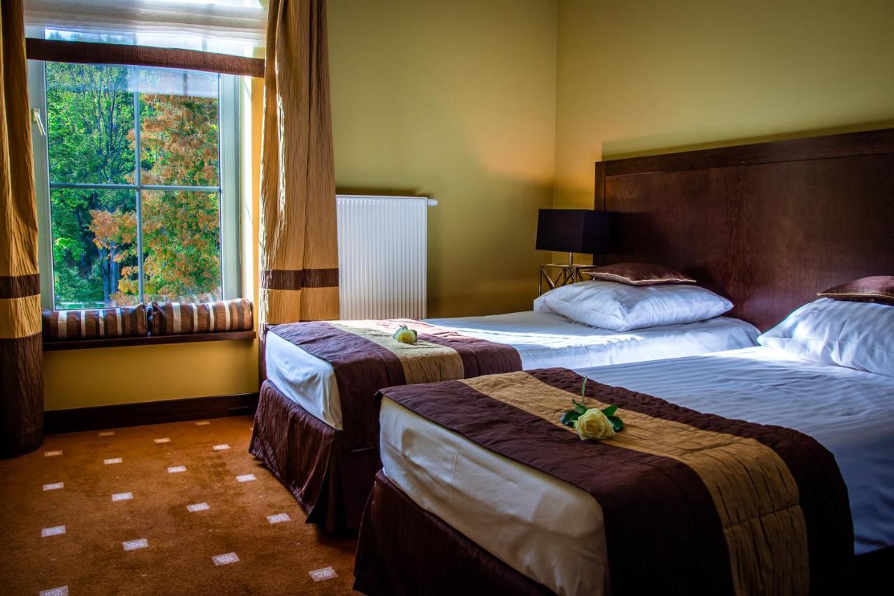 Hotel Nowy Dwor Elizy Blisko Sky Bridge Dlugopole-Zdroj Exterior photo
